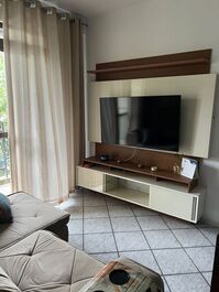 Apartamento 2 dormitórios no Ingleses Norte.