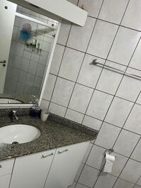 Apartamento 2 dormitórios no Ingleses Norte.