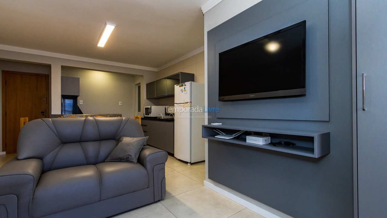 Apartamento para aluguel de temporada em Bombinhas (Canto Grande)