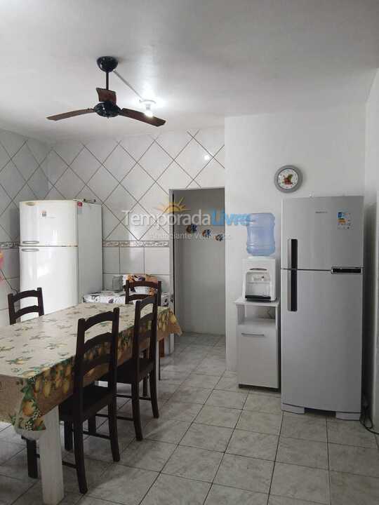 Casa para alquiler de vacaciones em São Francisco do Sul (Enseada)