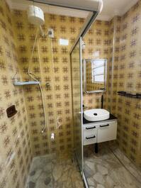 Alugo Temporada apto 1 dorm. c/ elevador e garagem CANTO DO FORTE-PG