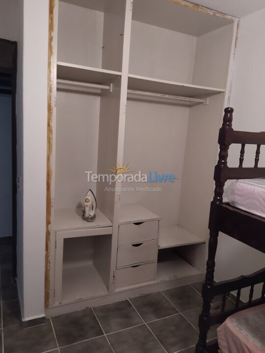 Apartamento para aluguel de temporada em Pontal do Paraná (Praia de Leste)