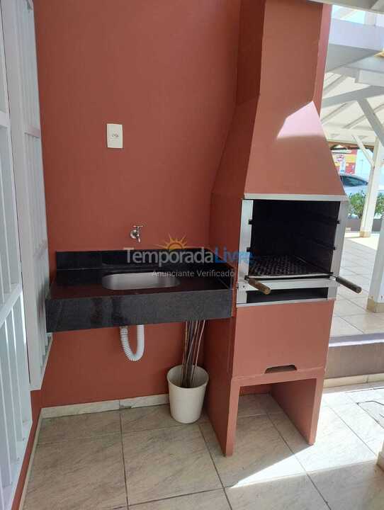 Casa para alquiler de vacaciones em Bombinhas (Praia de Bombas)