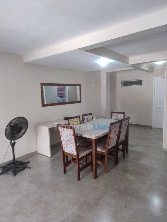 Casa para alquiler de vacaciones em Bombinhas (Praia de Bombas)