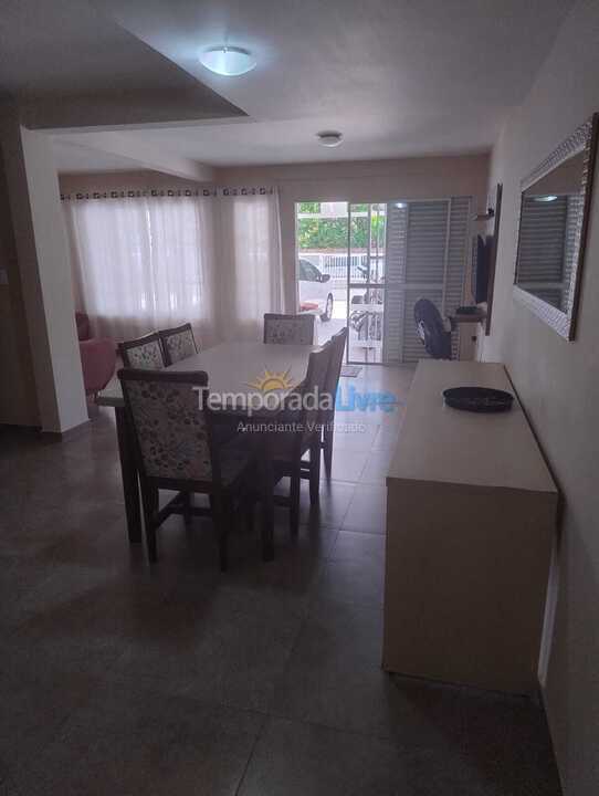 Casa para alquiler de vacaciones em Bombinhas (Praia de Bombas)