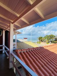 CASA DE 4 HABITACIONES PARA 8 PERSONAS FRENTE AL MAR