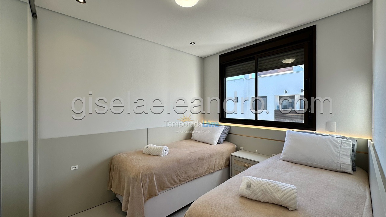 Casa para aluguel de temporada em Florianopolis (Canasvieiras)