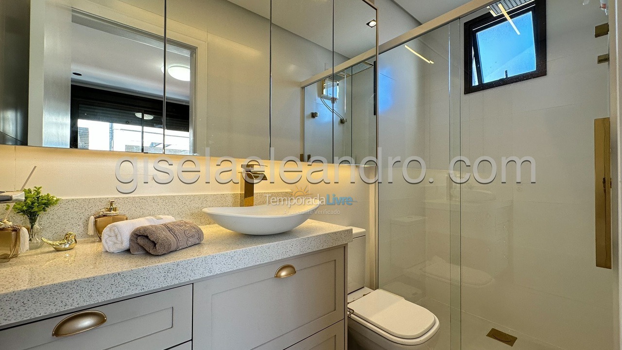 Casa para aluguel de temporada em Florianopolis (Canasvieiras)