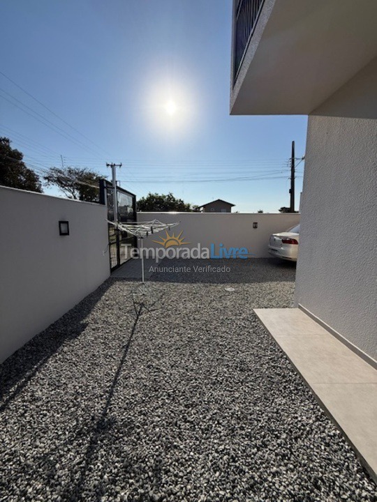 Casa para aluguel de temporada em São Francisco do Sul (Praia Grande)