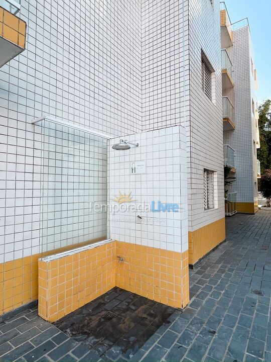 Apartamento para aluguel de temporada em Ubatuba (Praia das Toninhas)