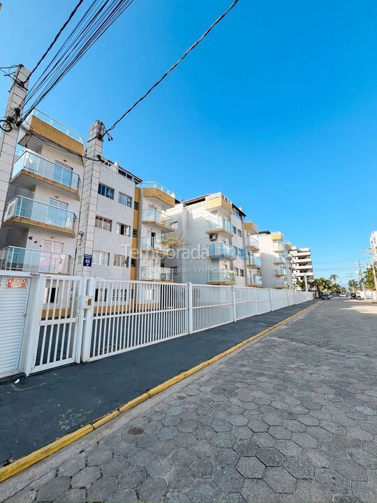 Apartamento para aluguel de temporada em Ubatuba (Praia das Toninhas)