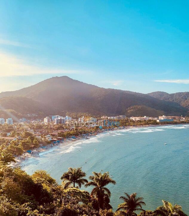 Apartamento para aluguel de temporada em Ubatuba (Praia das Toninhas)