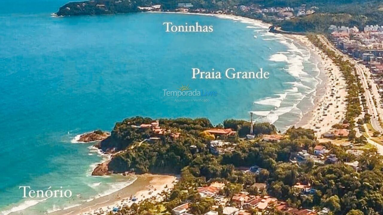 Apartamento para aluguel de temporada em Ubatuba (Praia das Toninhas)