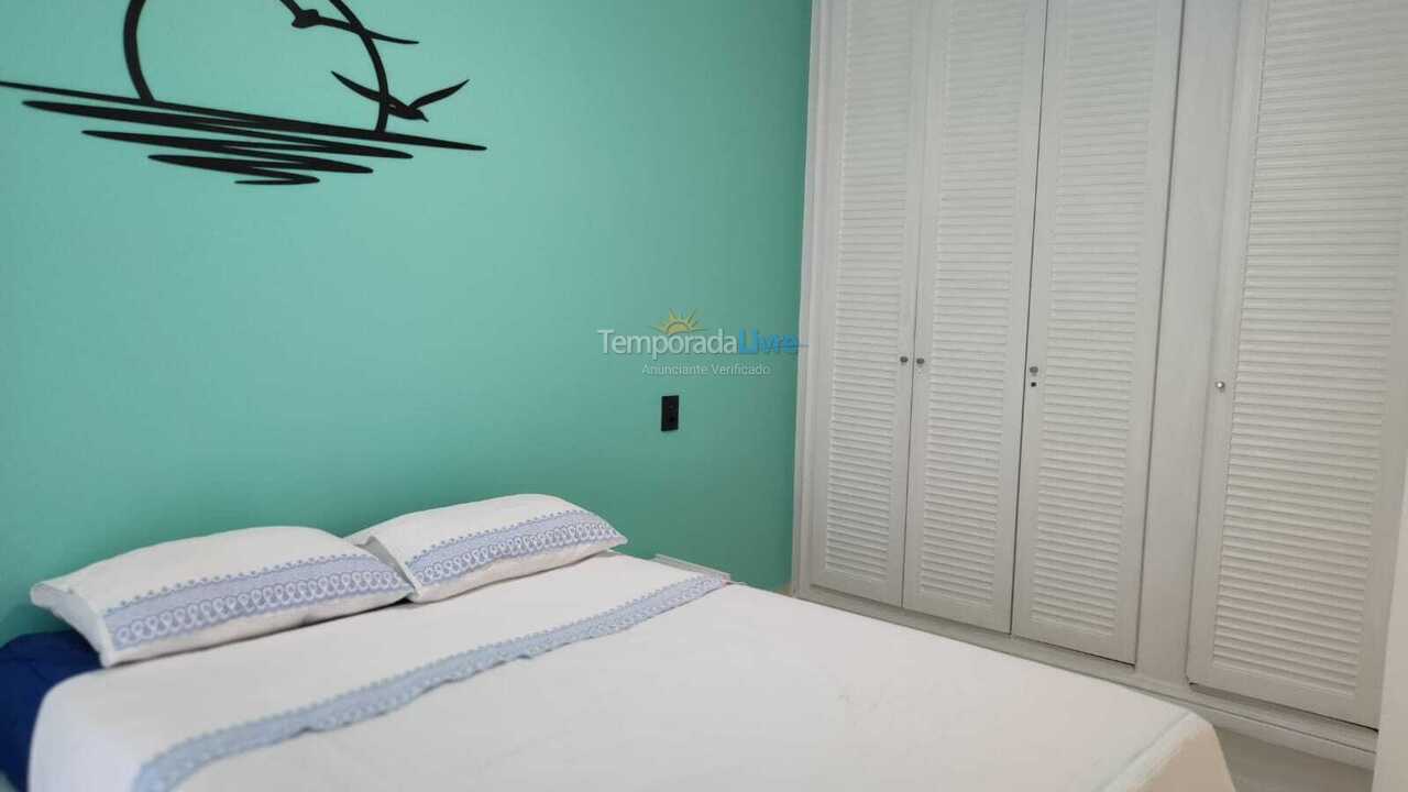 Apartamento para aluguel de temporada em Guarujá (Pitangueiras)