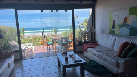 Frente vista da sala