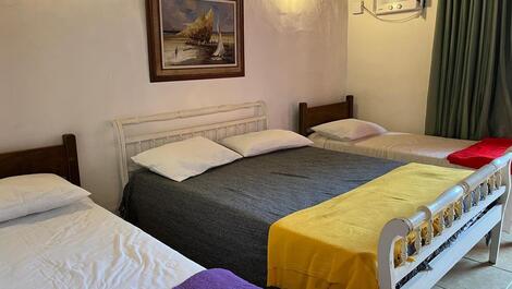 Suite embaixo com closet 