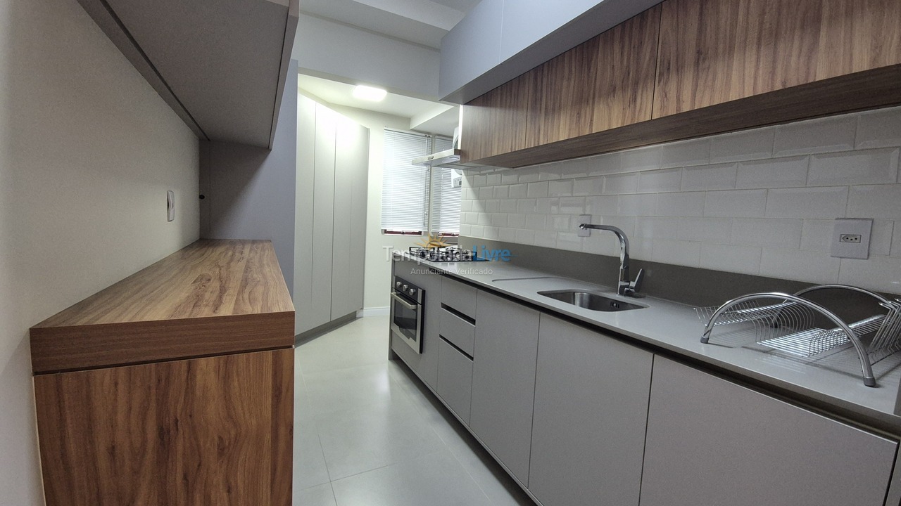 Apartment for vacation rental in Itapema (Meia Praia)