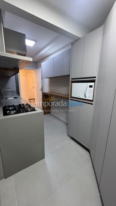 Apartment for vacation rental in Itapema (Meia Praia)