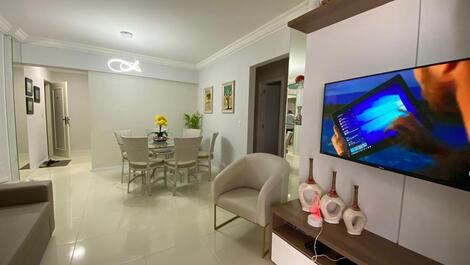 Apartamento PÉ na areia em Meia Praia