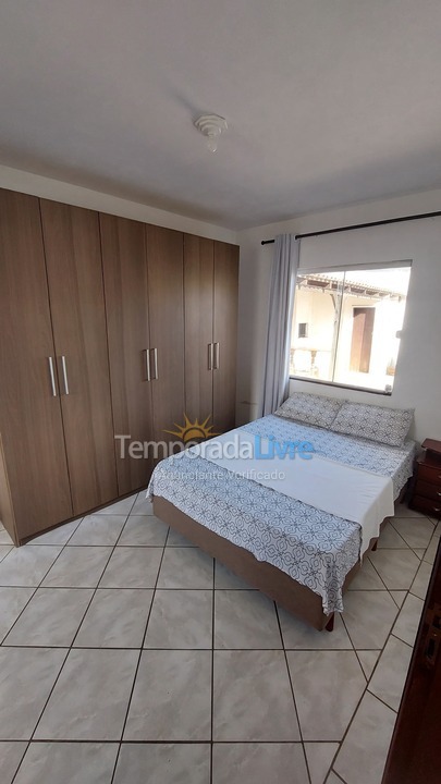 Casa para alquiler de vacaciones em Barra Velha (Praia do Tabuleiro)