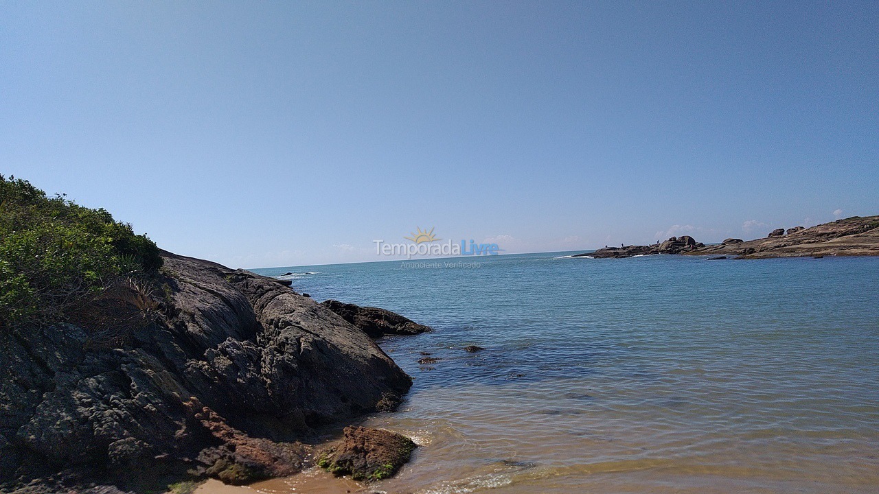 Apartamento para alquiler de vacaciones em Guarapari (Praia do Morro)