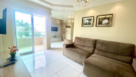 Apartamento com vista para o mar na Praia de Bombas