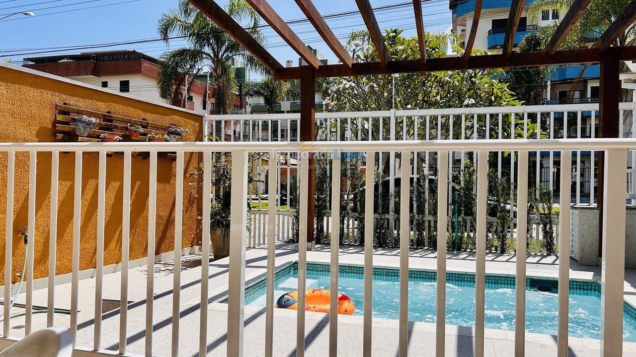 Casa para aluguel de temporada em Ubatuba (Praia Grande)