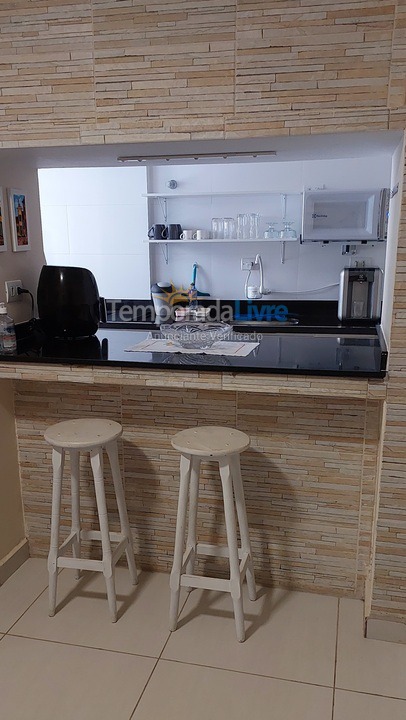 Apartamento para aluguel de temporada em Praia Grande (Praia do Caiçara)