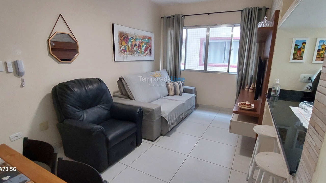 Apartamento para aluguel de temporada em Praia Grande (Praia do Caiçara)