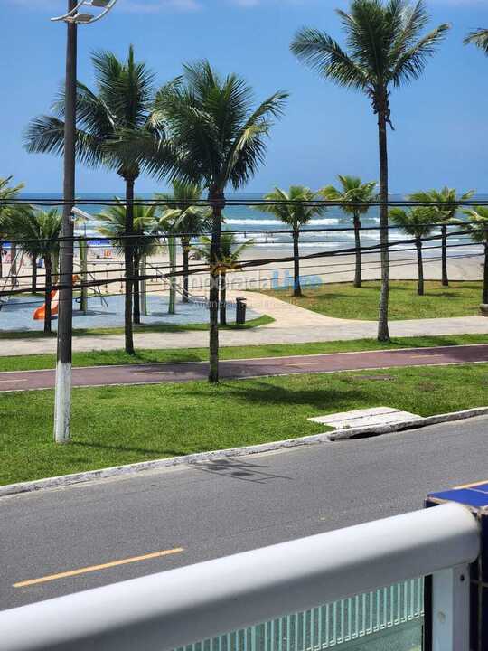 Apartamento para aluguel de temporada em Praia Grande (Praia do Caiçara)