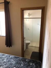 Excelente casa com 4 quartos em Bombinhas a 200m da praia