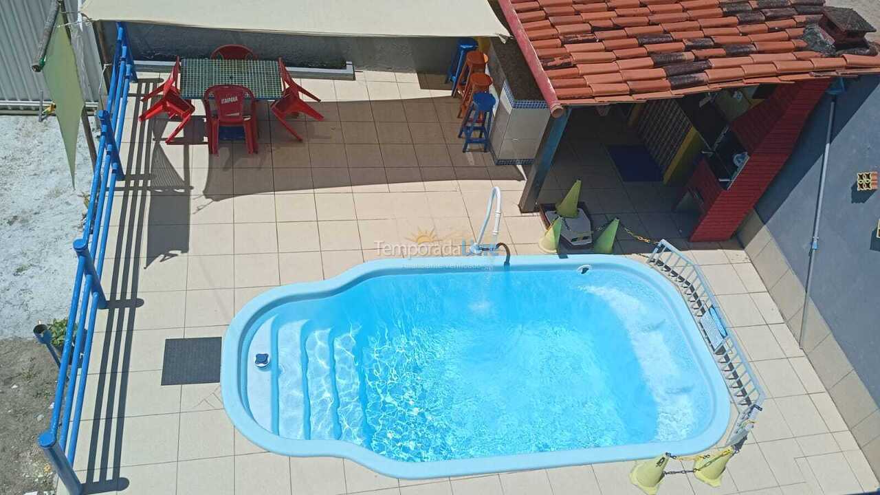 Casa para alquiler de vacaciones em Ilhéus (Bairro Olivença Condomínio Parque de Olivenca)