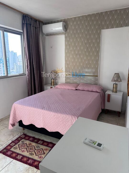 Apartamento para aluguel de temporada em Balneário Camboriú (Praia Central)