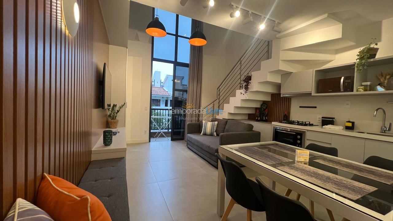 Apartamento para alquiler de vacaciones em Florianópolis (Jurere Tradicional)