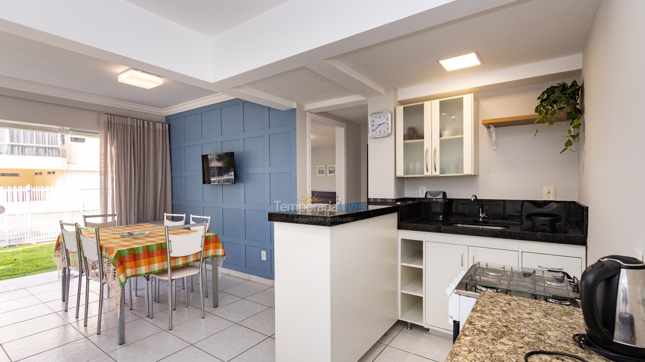 Apartment for vacation rental in Bombinhas (Mariscal)