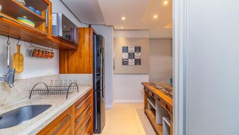 JURERÊ, 2 HABITACIONES (1 SUITE), AMUEBLADO