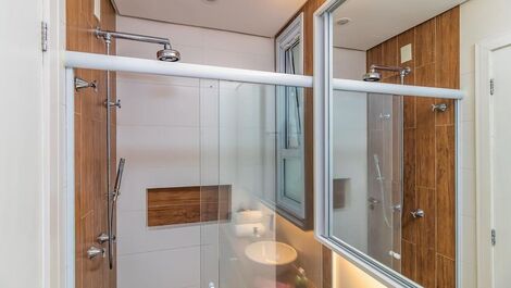 JURERÊ, 2 HABITACIONES (1 SUITE), AMUEBLADO