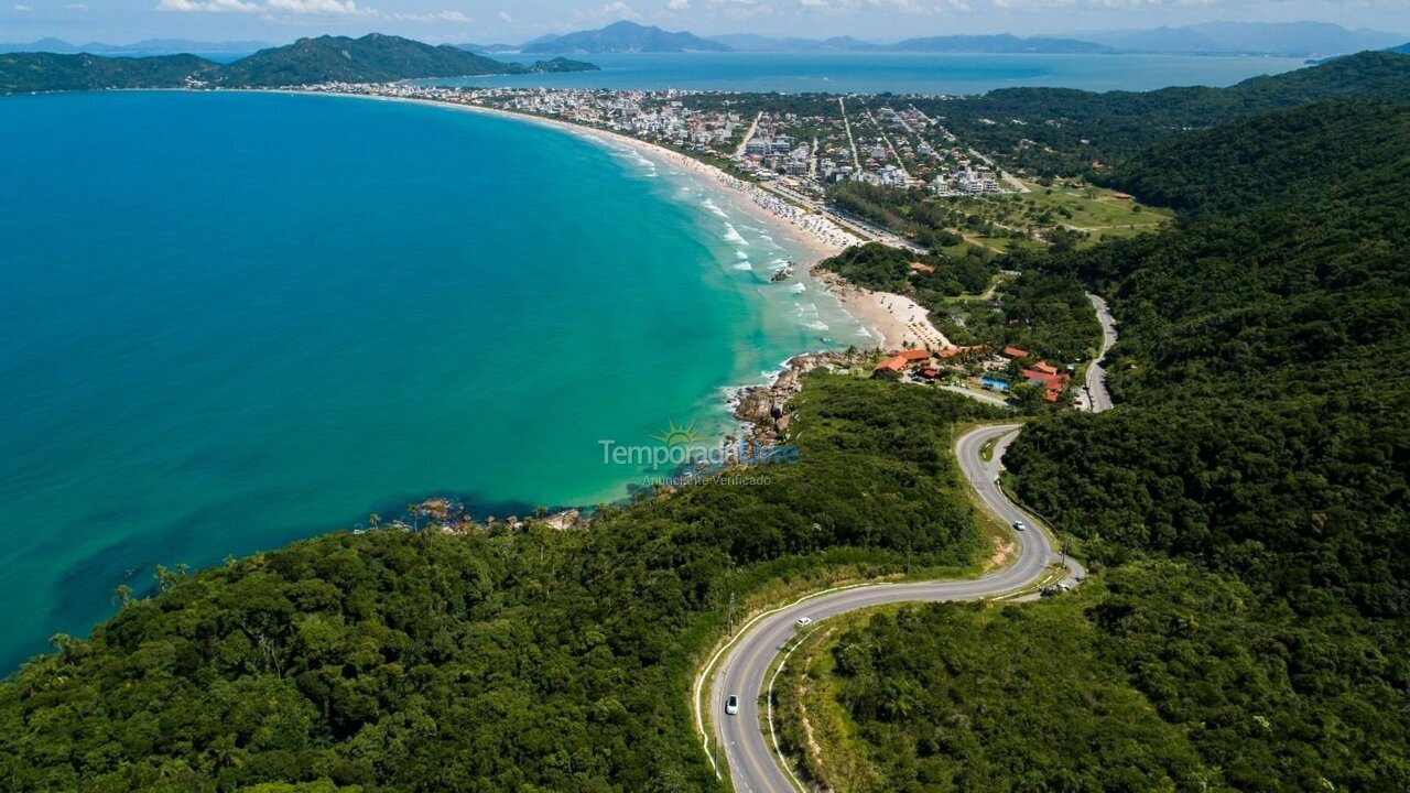 Apartment for vacation rental in Bombinhas (Canto Grande)