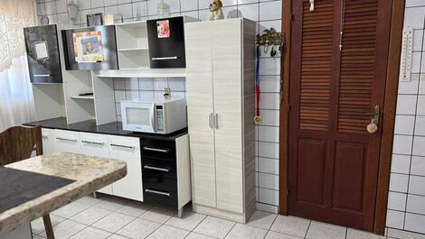 Casa amplia, cómoda y segura.