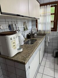 Casa amplia, cómoda y segura.