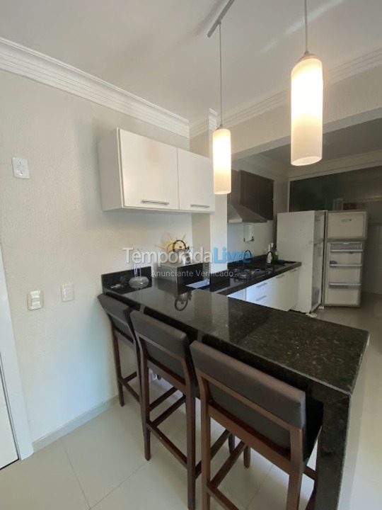 Apartment for vacation rental in Bombinhas (Praia de Bombas)