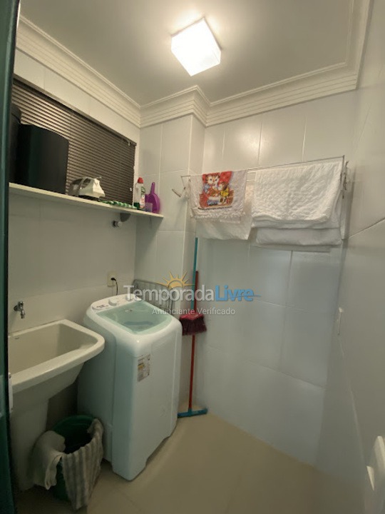 Apartment for vacation rental in Bombinhas (Praia de Bombas)