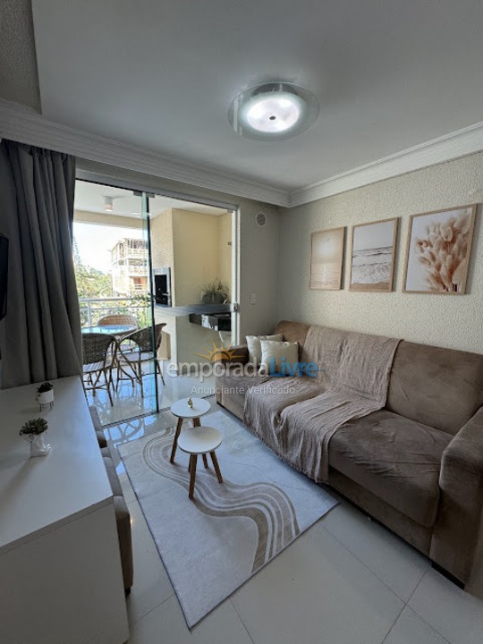 Apartamento para aluguel de temporada em Bombinhas (Praia de Bombas)