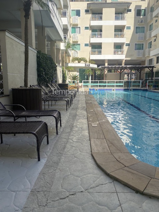 Apartamento para aluguel de temporada em Bombinhas (Praia de Bombas)