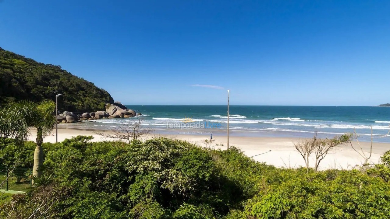 Apartamento para aluguel de temporada em Bombinhas (Praia de Bombas)