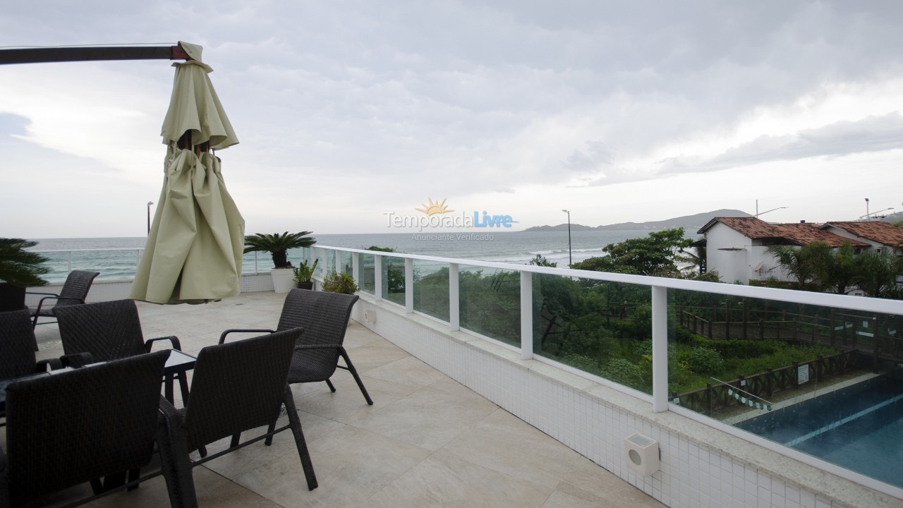 Apartamento para aluguel de temporada em Bombinhas (Praia de Bombas)