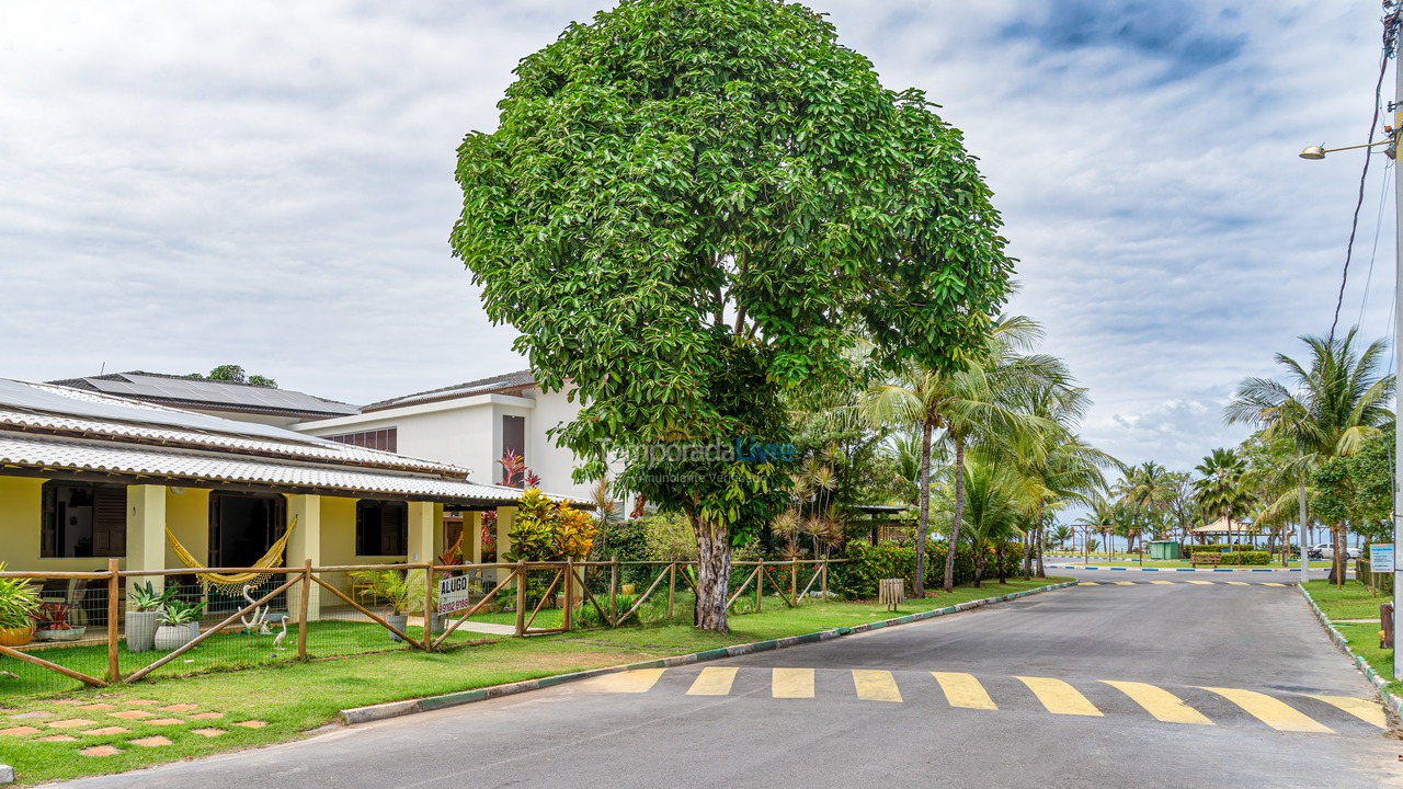 Casa para aluguel de temporada em Camaçari (Praia de Guarajuba)