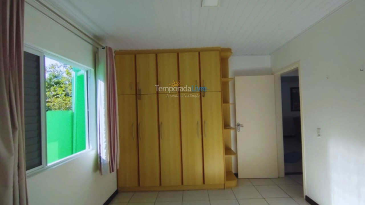 House for vacation rental in Bombinhas (Canto Grande)