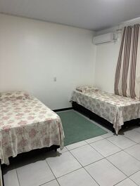 2-BEDROOM HOUSE IN CTG, AIR CONDITIONING, WIFI, 5 PEOPLE