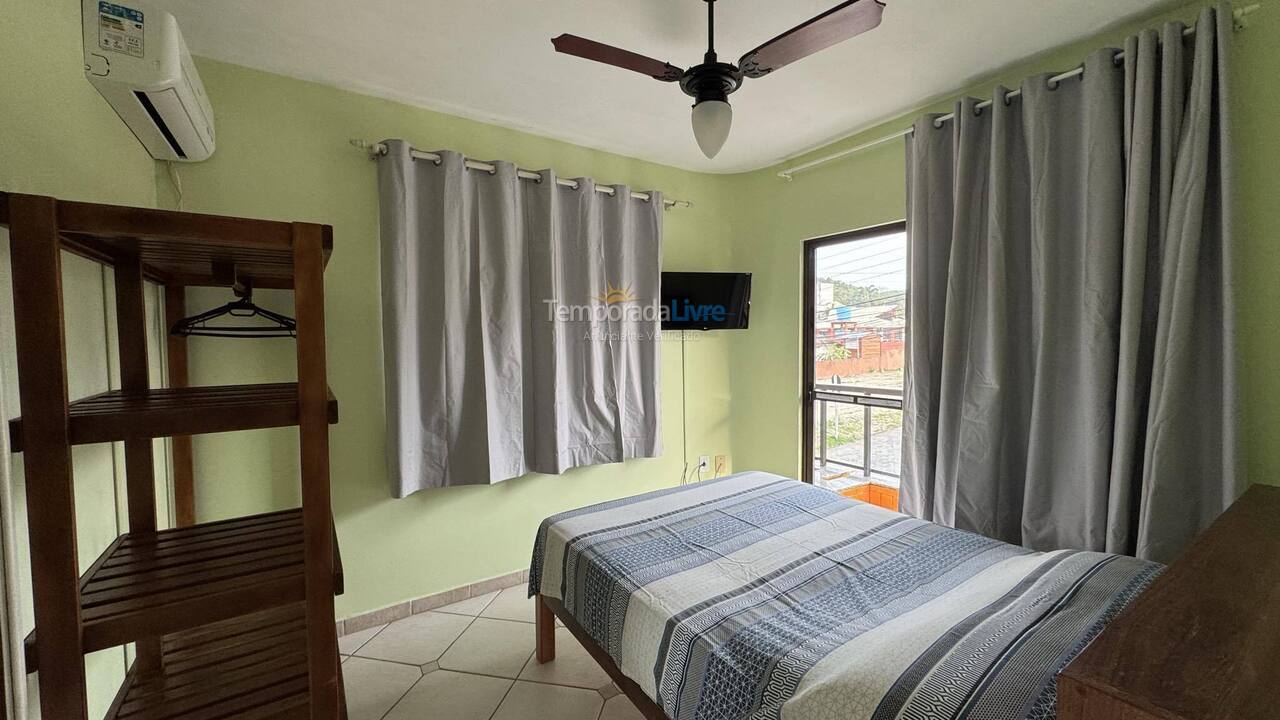 Apartamento para aluguel de temporada em Bombinhas (Praia de Bombinhas)